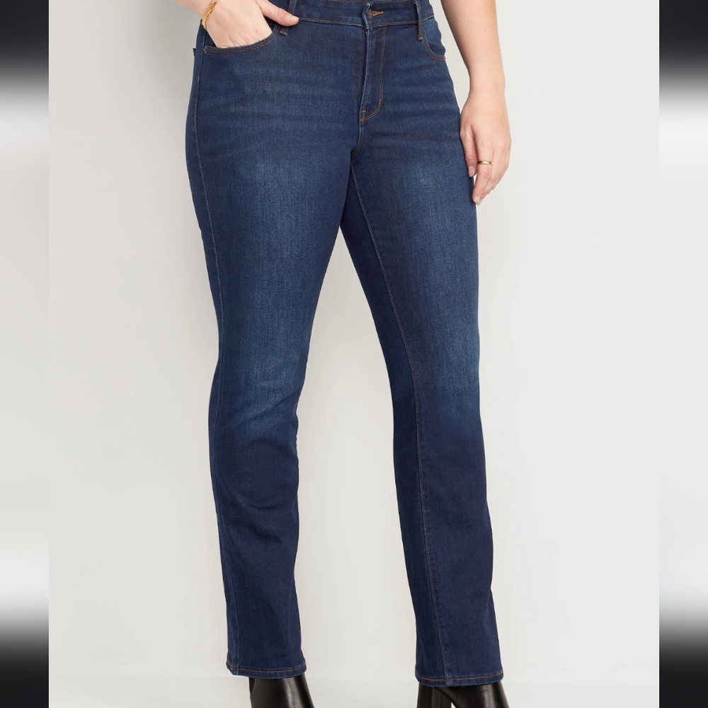 NWOT Old Navy Boot-Cut Jeans
